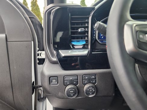 Used 2025 Chevrolet Silverado 2500 LT w/ Trail Boss Package image 26