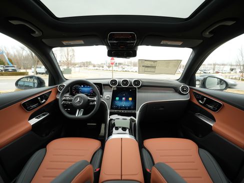 New 2026 Mercedes-Benz GLC 300 GLC 300 image 19