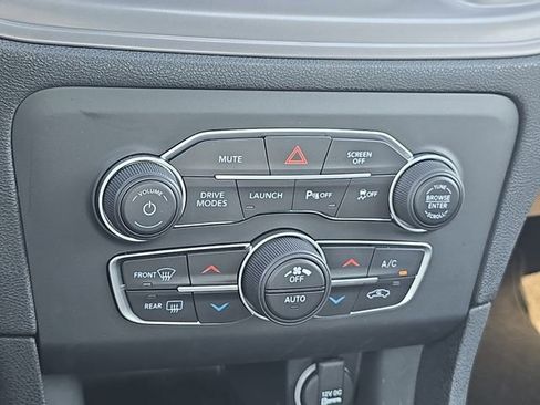 Used 2023 Dodge Charger Scat Pack w/ Harman/Kardon Audio Group image 22