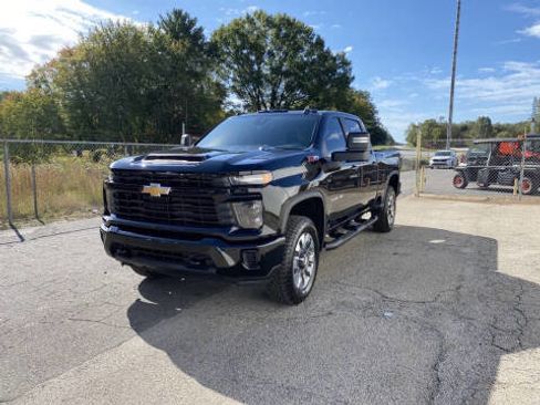 New 2026 Chevrolet Silverado 2500 Custom w/ Custom Value Package image 8