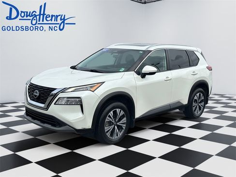 Used 2022 Nissan Rogue SV w/ SV Premium Package image 1