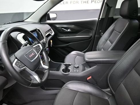 Used 2023 GMC Terrain SLT FWD image 16