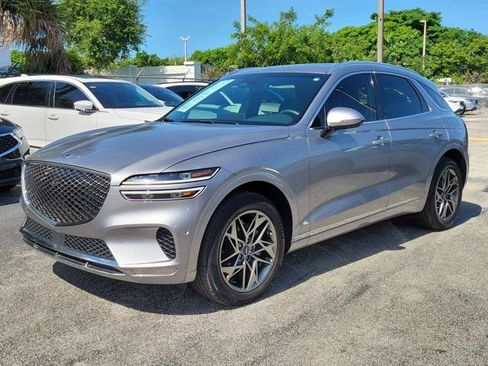 Used 2022 Genesis GV70 2.5T w/ Advanced Package AWD/4WD image 2