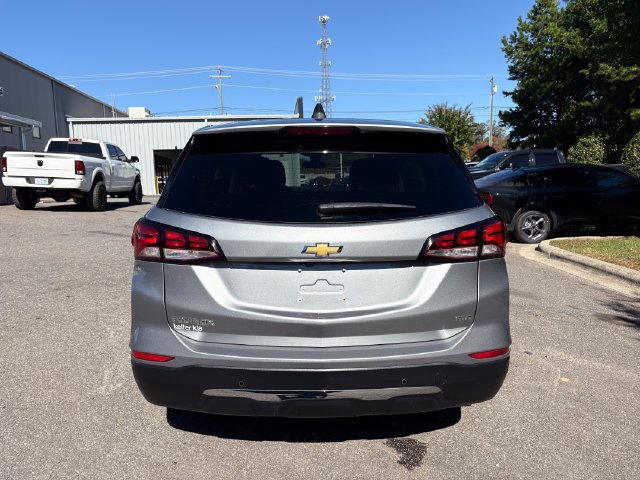 Used 2024 Chevrolet Equinox LT AWD/4WD image 4