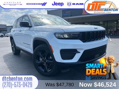 New 2025 Jeep Grand Cherokee Laredo