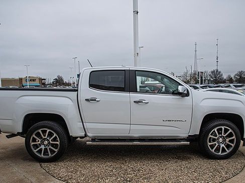 Used 2021 GMC Canyon Denali image 6