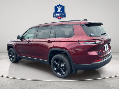 New 2025 Jeep Grand Cherokee L Altitude AWD/4WD image 7