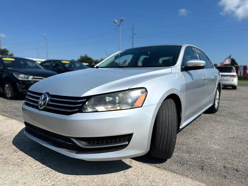 Used 2015 Volkswagen Passat 1.8T Wolfsburg Edition FWD image 11