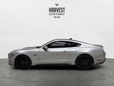 Used 2020 Ford Mustang GT w/ Black Accent Package RWD image 2