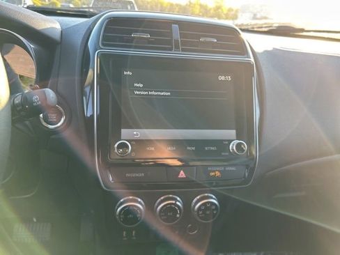 Used 2025 Mitsubishi Outlander Sport ES image 7