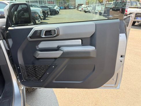 Used 2022 Ford Bronco Black Diamond AWD/4WD image 30