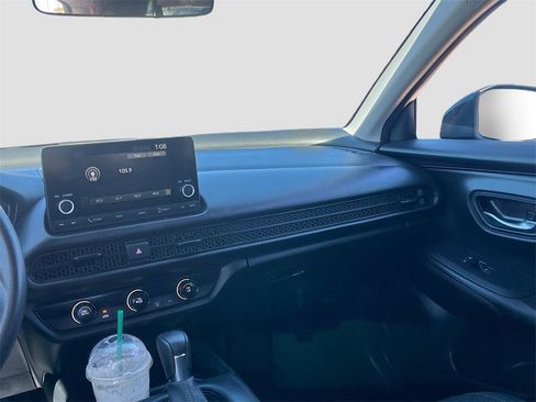 Used 2024 Honda HR-V LX image 21