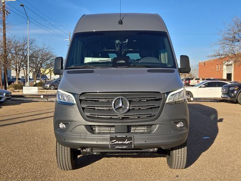New 2026 Mercedes-Benz Sprinter 2500 image 10