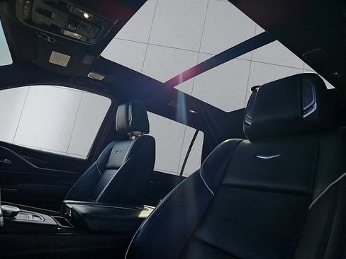 Used 2021 Cadillac Escalade Premium Luxury w/ Driver Assist Tech Package image 26