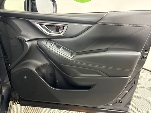 Used 2019 Subaru Forester Limited image 33