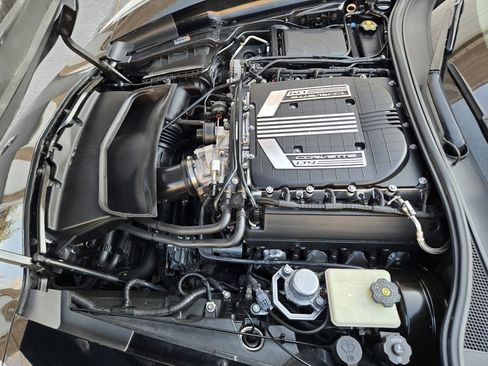 Used 2016 Chevrolet Corvette Z06 w/ Z07 Performance Package image 11