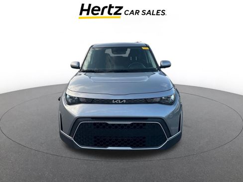 Used 2025 Kia Soul LX w/ LX Technology Package image 2