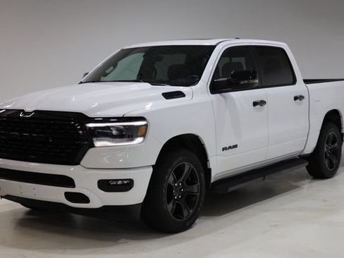 Used 2023 RAM 1500 Big Horn AWD/4WD image 3