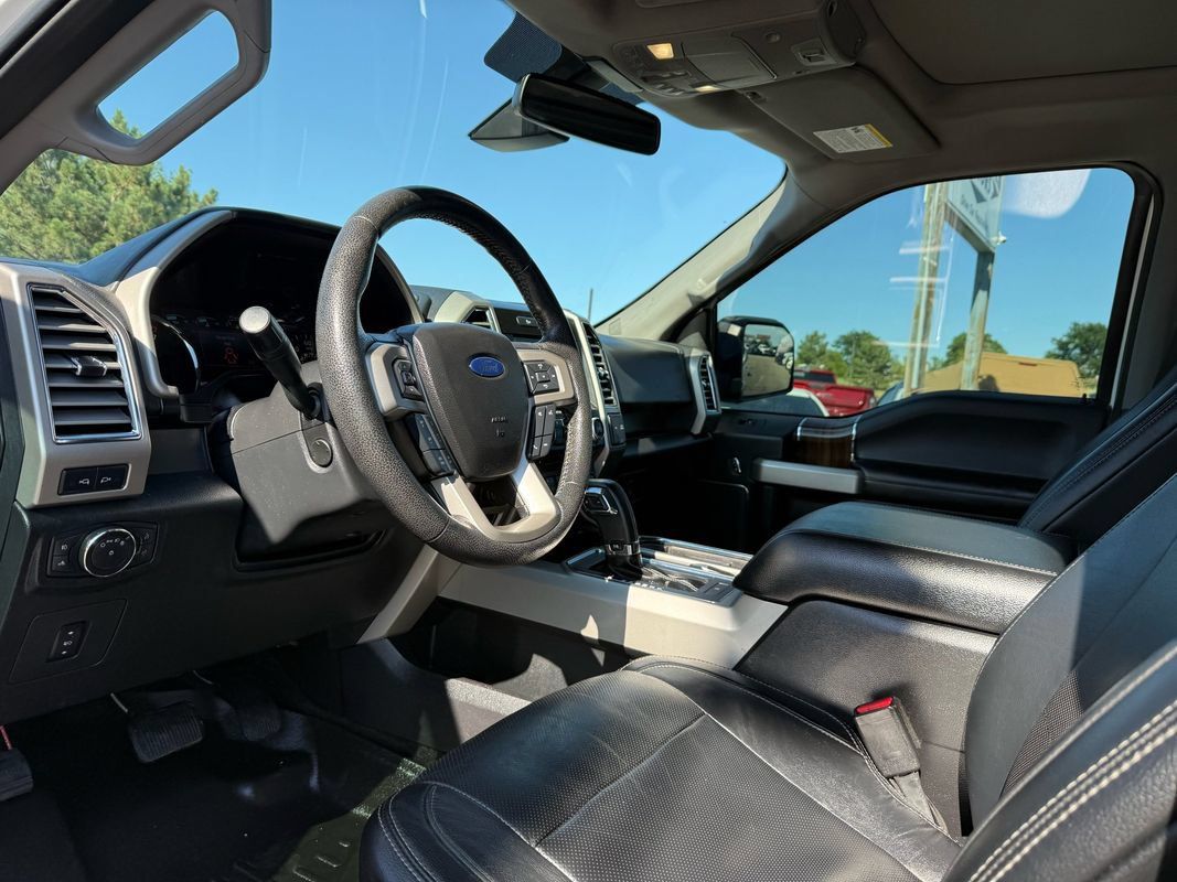 Used 2016 Ford F150 Lariat w/ Equipment Group 502A Luxury AWD/4WD image 15