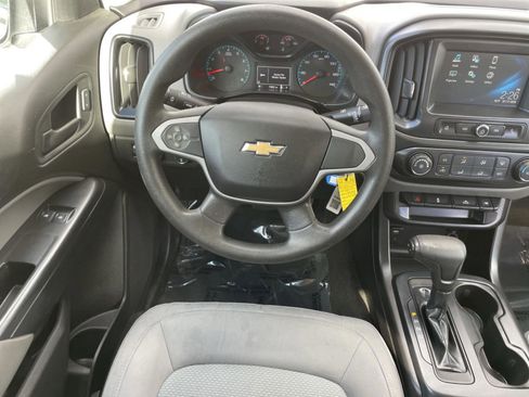 Used 2017 Chevrolet Colorado W/T w/ WT Convenience Package image 14