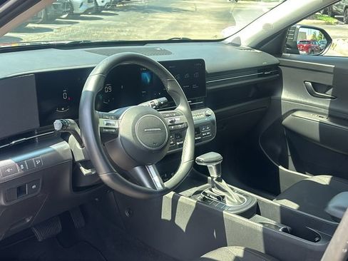 Used 2025 Hyundai Kona SEL AWD/4WD image 22