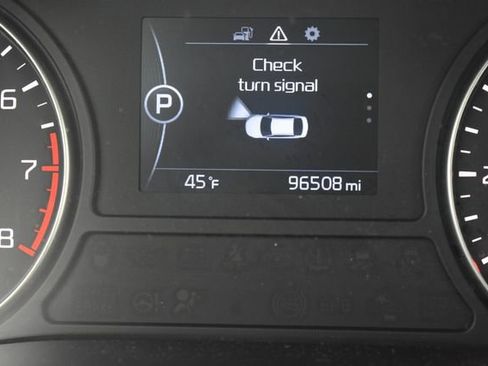 Used 2016 Kia Optima LX image 15