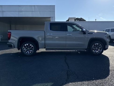 New 2026 GMC Sierra 1500 Denali w/ Denali Reserve Package image 2