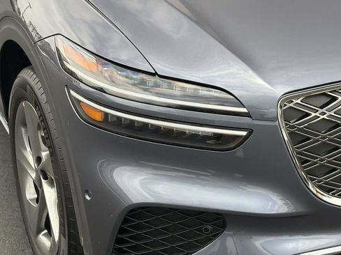 New 2026 Genesis GV70 2.5T Select AWD/4WD image 12