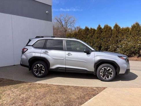 New 2026 Subaru Forester Premium image 2