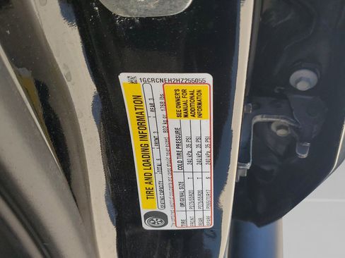 Used 2017 Chevrolet Silverado 1500 W/T w/ Black Out Edition image 29