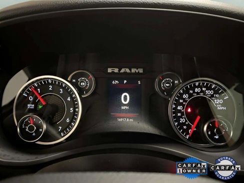 Used 2024 RAM 2500 Big Horn w/ Bed Utility Group image 7