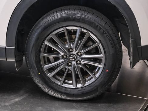 Used 2019 MAZDA CX-5 Touring image 9