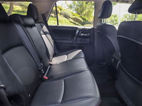 Used 2016 Toyota 4Runner Trail AWD/4WD image 21