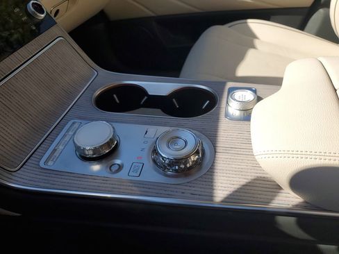 New 2026 Genesis GV80 2.5T Prestige image 10