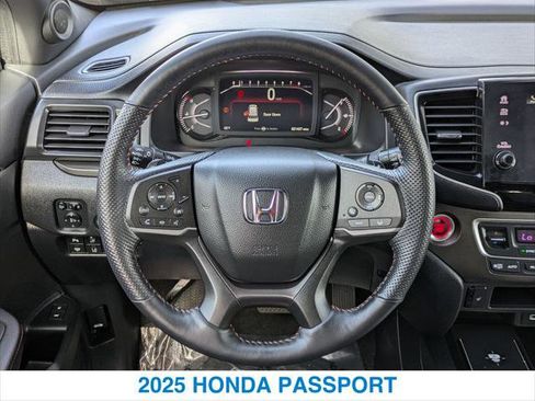 Certified 2025 Honda Passport TrailSport image 15