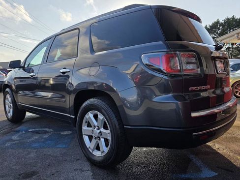 Used 2013 GMC Acadia SLE image 7