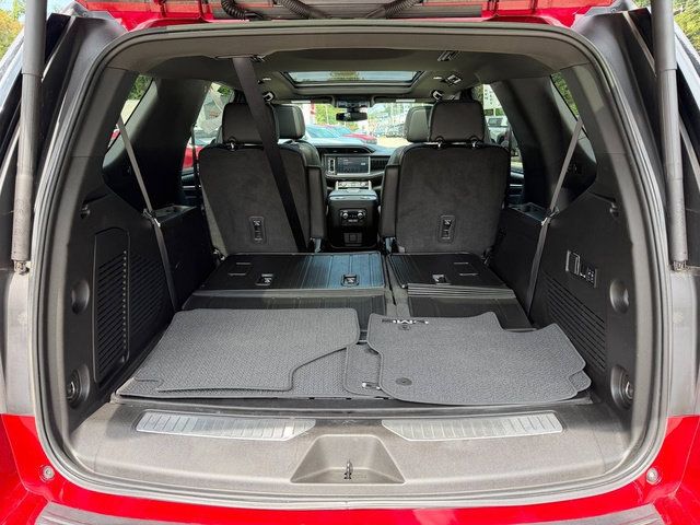 Used 2022 GMC Yukon Denali AWD/4WD image 6