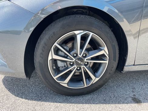Used 2023 Kia Forte LXS FWD image 49