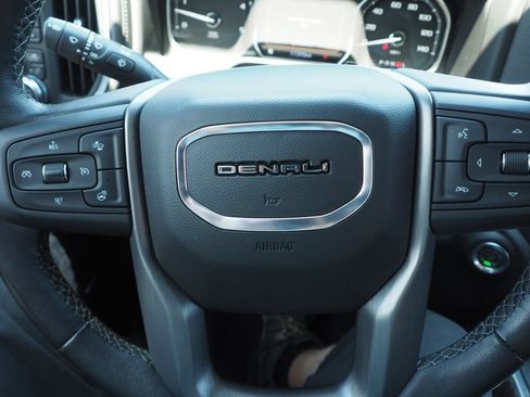 Used 2022 GMC Sierra 3500 Denali w/ Denali Ultimate Package AWD/4WD image 30