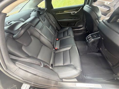 Used 2018 Volvo S90 T5 Momentum w/ Convenience Package AWD/4WD image 27