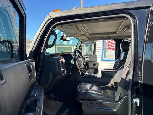 Used 2009 HUMMER H2 Luxury image 14