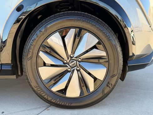 Certified 2025 Nissan Ariya FWD image 10