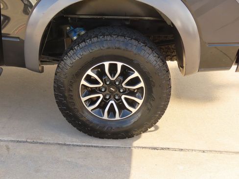 Used 2013 Ford F150 Raptor w/ Luxury Equipment Group image 17