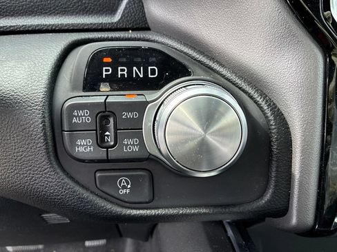 Used 2026 RAM 1500 Laramie AWD/4WD image 14