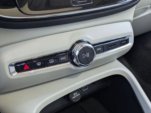 New 2026 Volvo XC40 B5 Plus w/ Protection Package Premier image 8