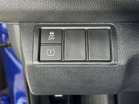Used 2018 Honda Civic LX image 9