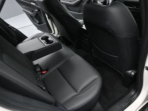 Certified 2025 MAZDA CX-30 AWD 2.5 S w/ Preferred Package image 16