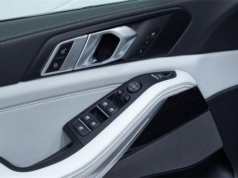 New 2026 BMW X5 xDrive40i image 19