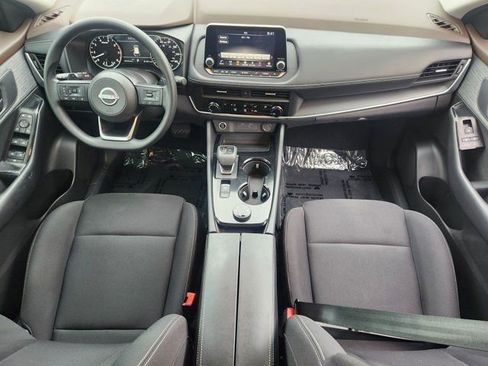 Used 2023 Nissan Rogue S image 34