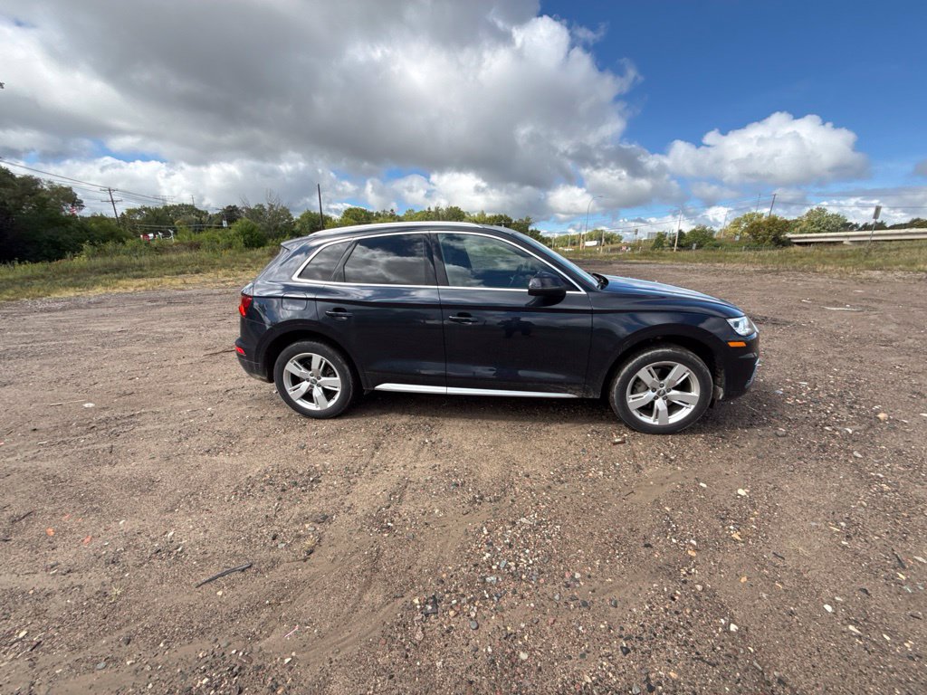 Used 2018 Audi Q5 2.0T Premium Plus w/ Premium Plus Package AWD/4WD image 7